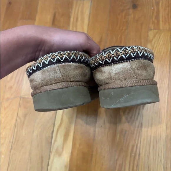 Ugg Tasman Slippers - Picture 4 of 5